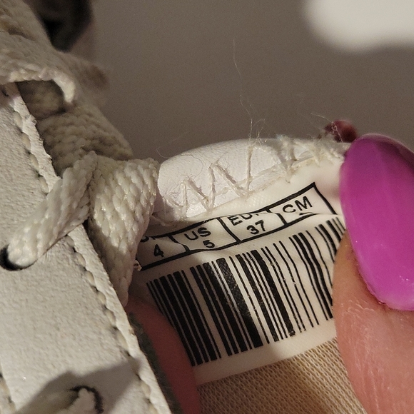 Puma Sneakers - Picture 7 of 7